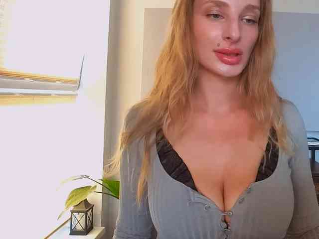 MarilynShow webcam