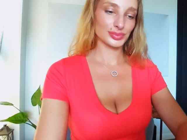 MarilynShow webcam