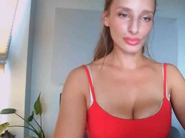 MarilynShow webcam