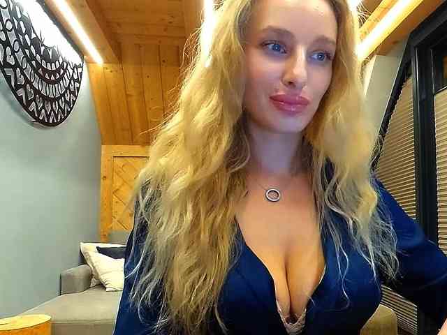 MarilynShow webcam