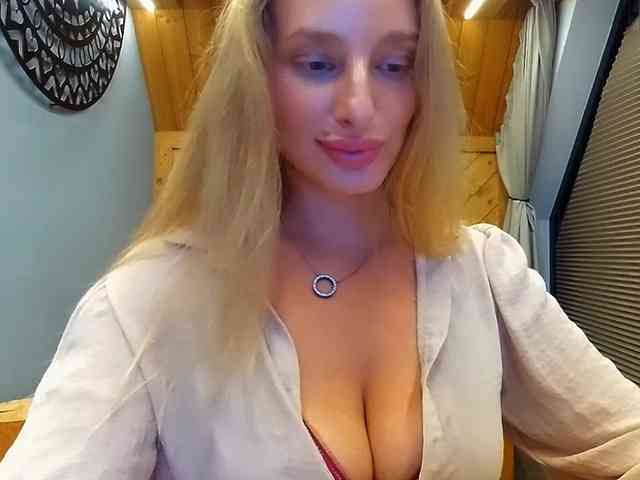 MarilynShow webcam