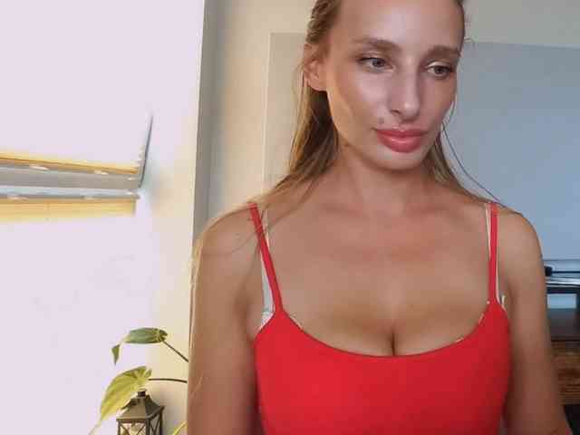 MarilynShow webcam