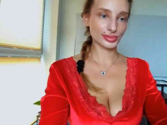 MarilynShow webcam