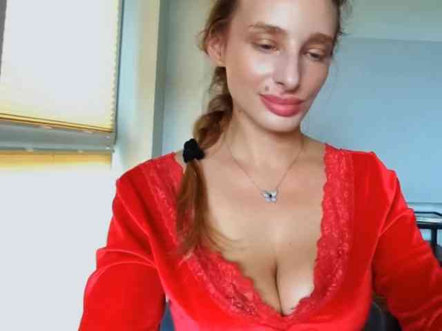 MarilynShow webcam