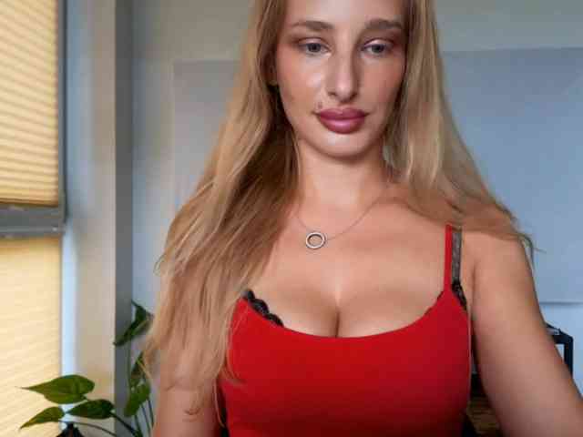 MarilynShow webcam