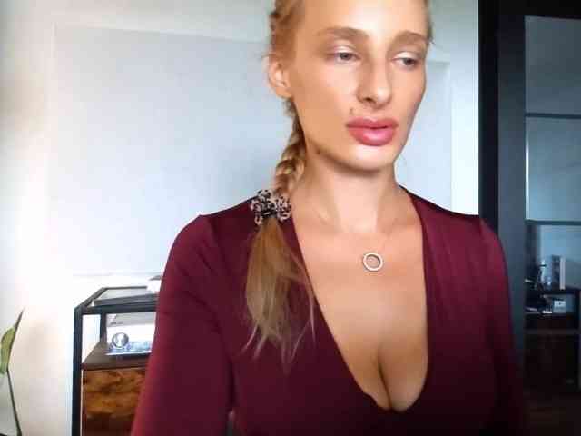 MarilynShow webcam