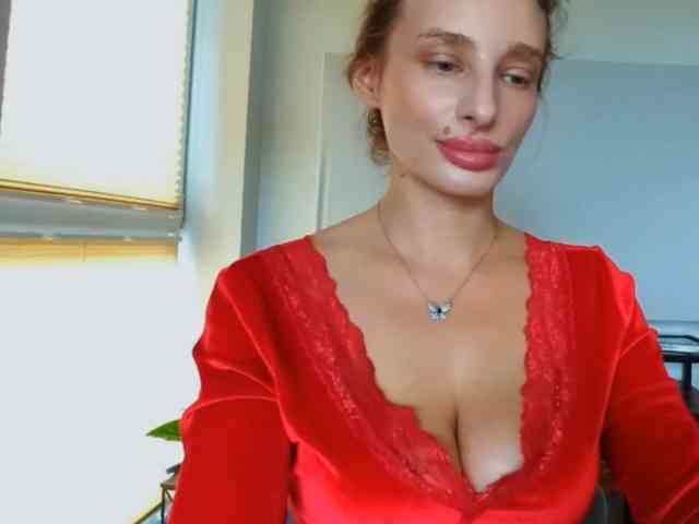 MarilynShow webcam