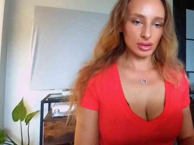 MarilynShow webcam