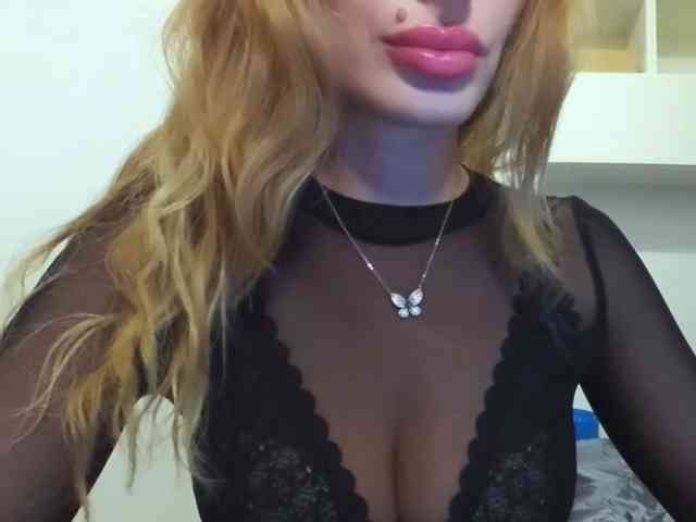 MarilynShow Live Webcam on BongaCams