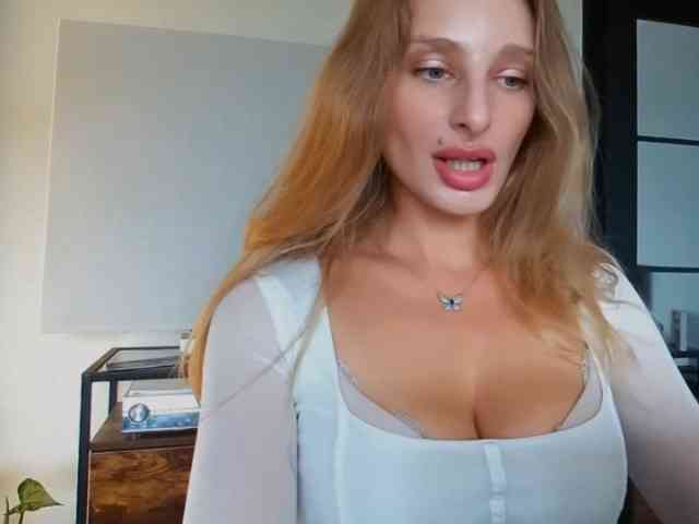 MarilynShow webcam