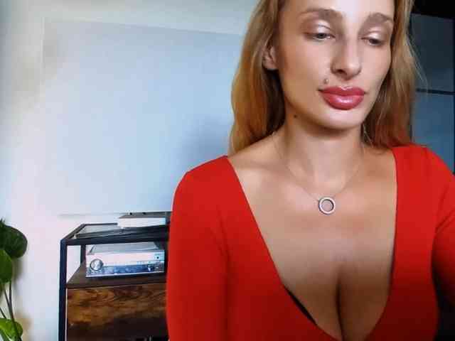 MarilynShow webcam