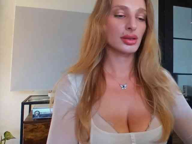 MarilynShow webcam