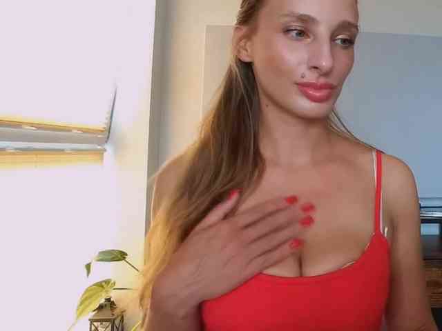 MarilynShow webcam