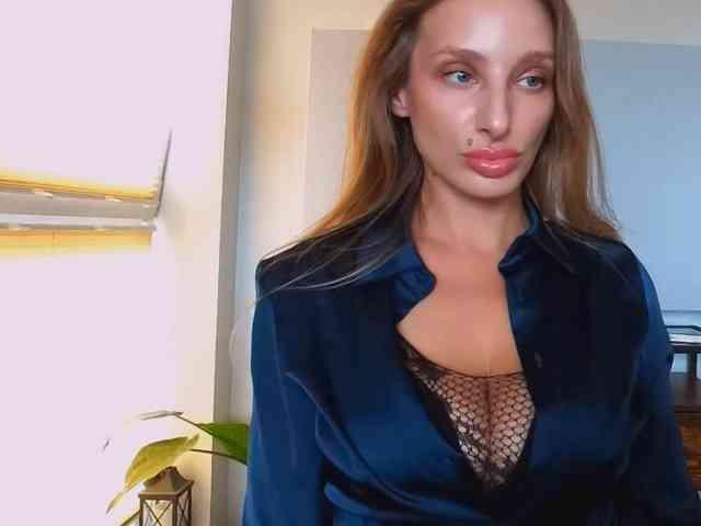 MarilynShow webcam