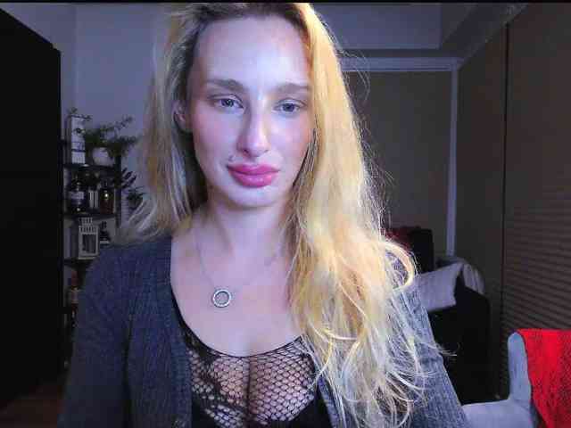 Model: MarilynShow