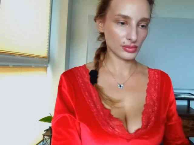 MarilynShow webcam