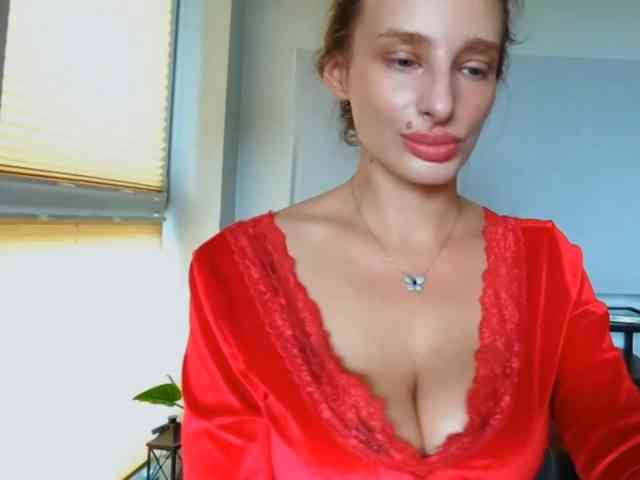 MarilynShow webcam