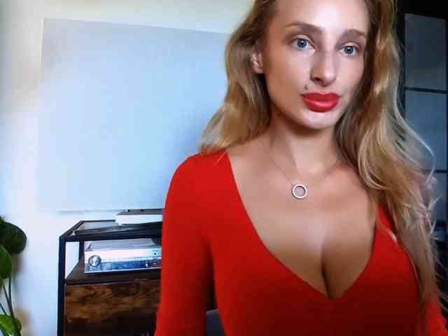 MarilynShow webcam