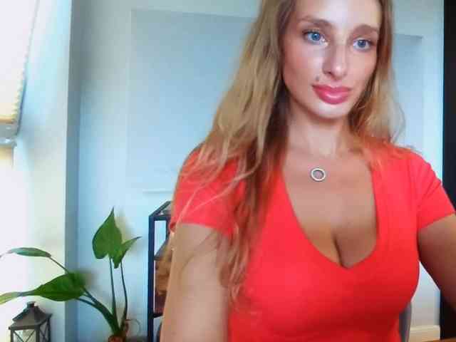 MarilynShow webcam