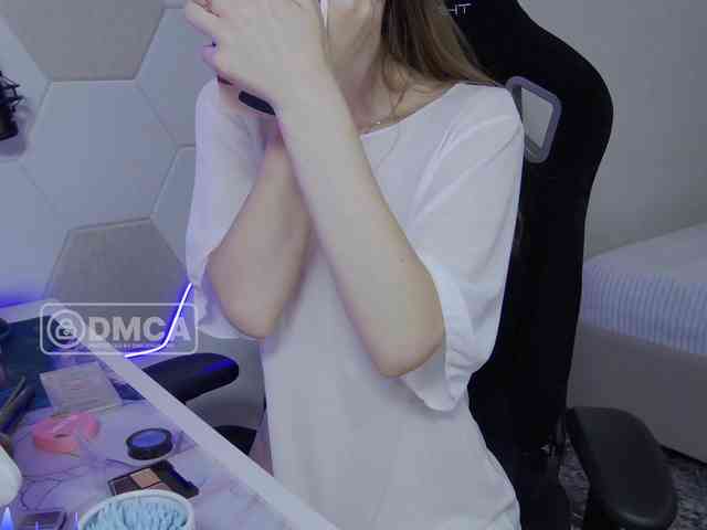 Sky-QueenI Sex Cam Show