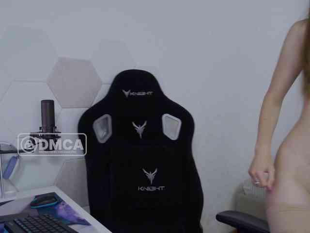 Sky-QueenI Sex Cam Show