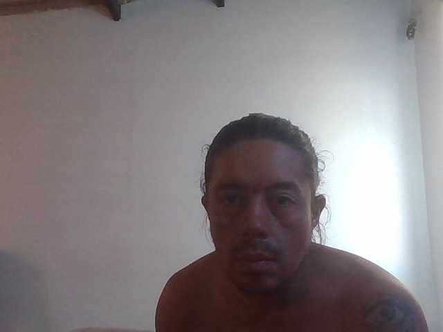 dickbastienweed live cam on BongaCams