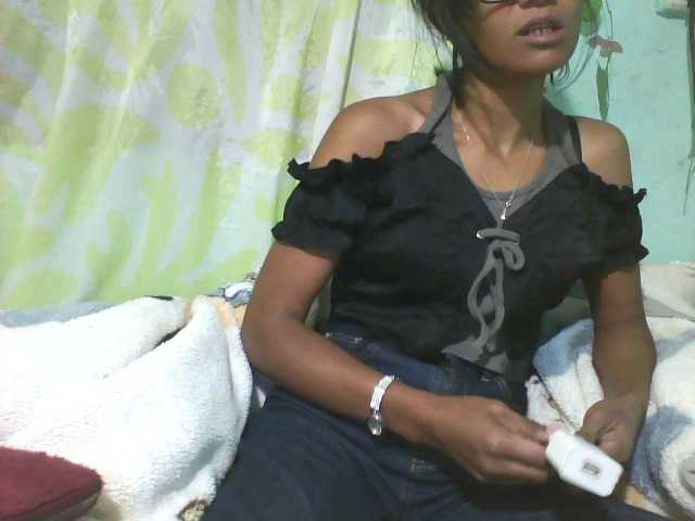 Gloria- live cam on BongaCams