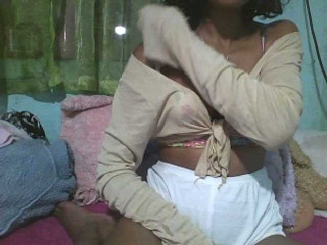 Gloria- live webcam show