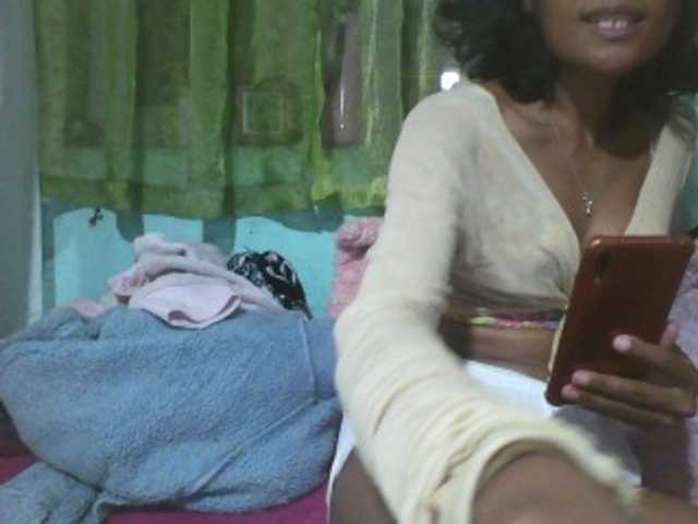 Gloria- live webcam show