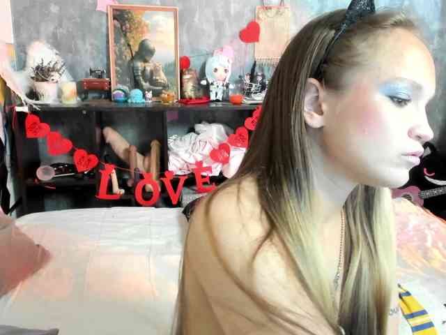 provocatemur webcam