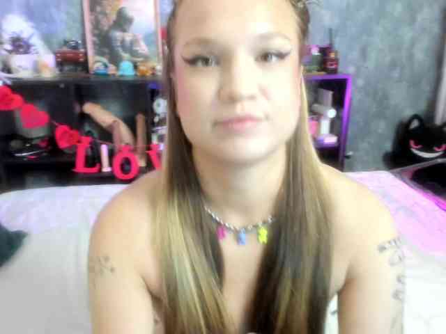 provocatemur webcam