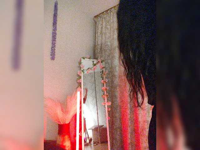 kirakedi live sex show