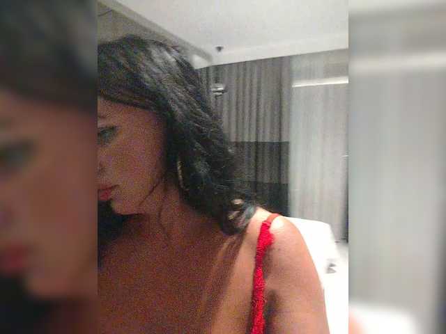 Kirakedi live cam on BongaCams