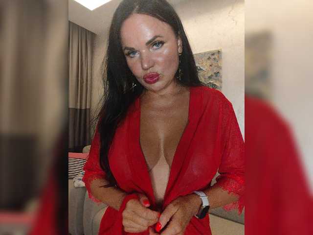 Kirakedi, en vivo ahora en BongaCams