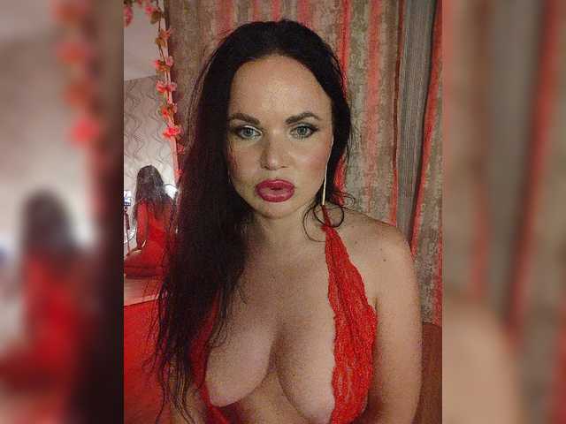 Kirakedi live cam on BongaCams