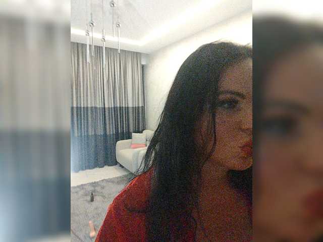 Kirakedi live cam on BongaCams