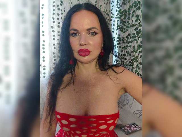 Kirakedi live webcam show