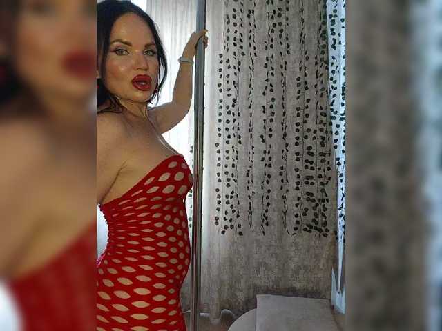 Kirakedi live webcam show