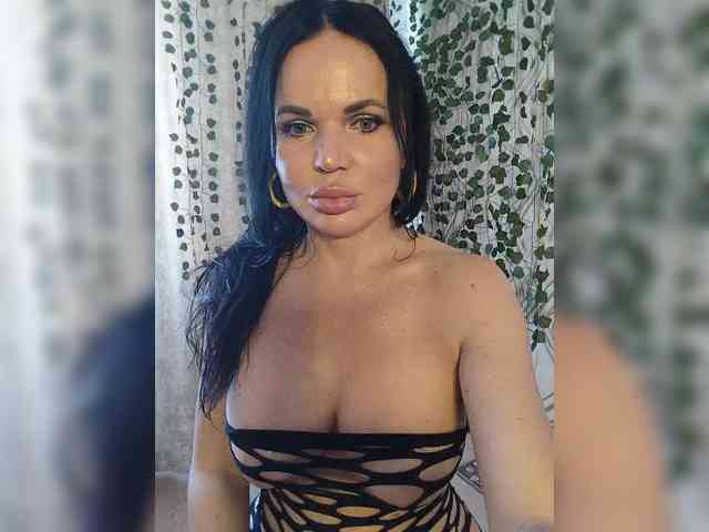 Kirakedi Sex Cam Show
