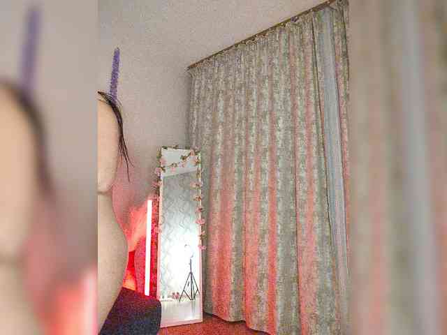 Kirakedi Sex Cam Show