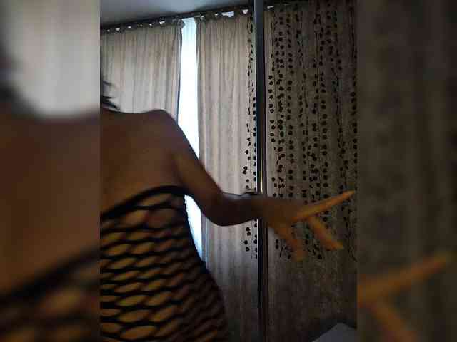 Kirakedi Sex Cam Show