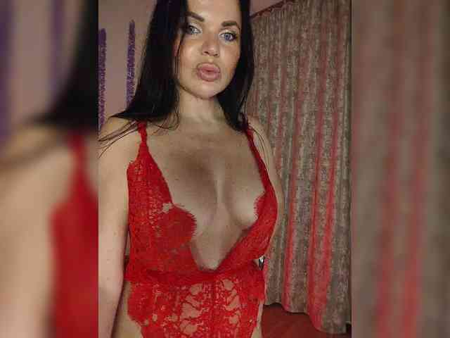 Kirakedi Sex Cam Show