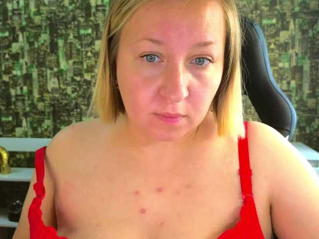 LadyKatherin live cam on BongaCams