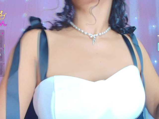 SunnyGilmore live cam on BongaCams