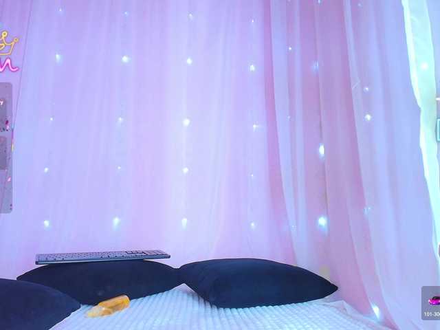SunnyGilmore live cam on BongaCams