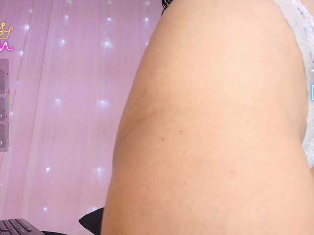 SunnyGilmore live cam on BongaCams