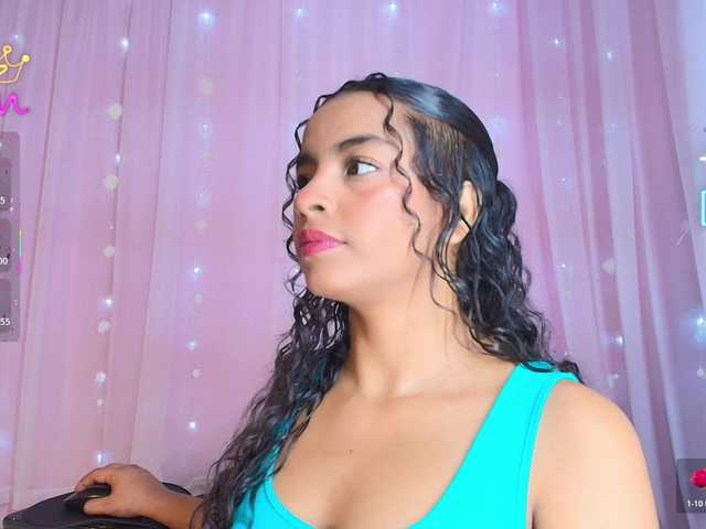 SunnyGilmore live cam on BongaCams