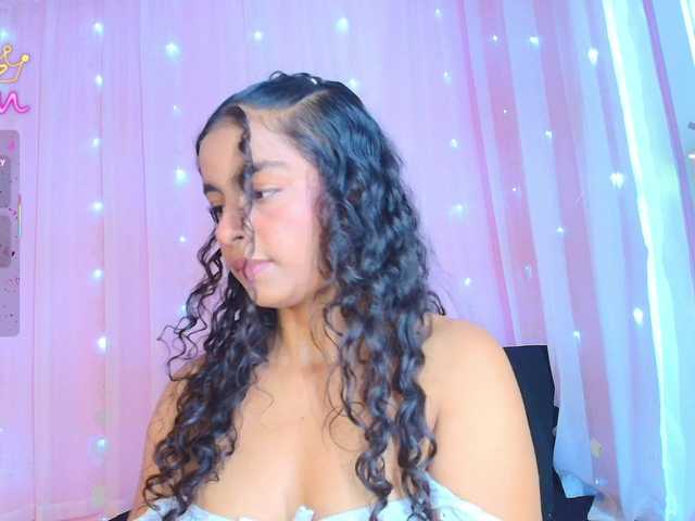 SunnyGilmore live cam on BongaCams