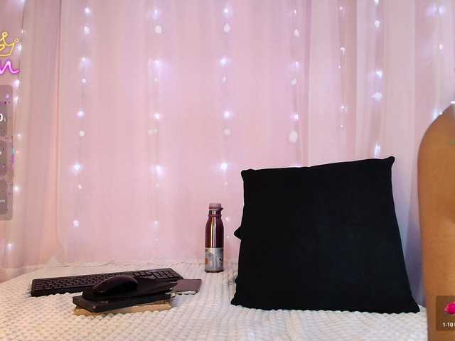 SunnyGilmore live cam on BongaCams