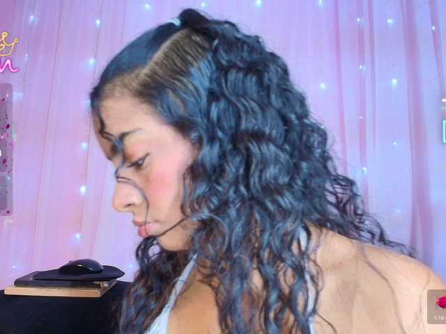 SunnyGilmore live cam on BongaCams